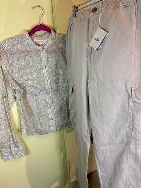 Faherty Cargoes /MK Blouse Bundle. NWT Women’s Pants